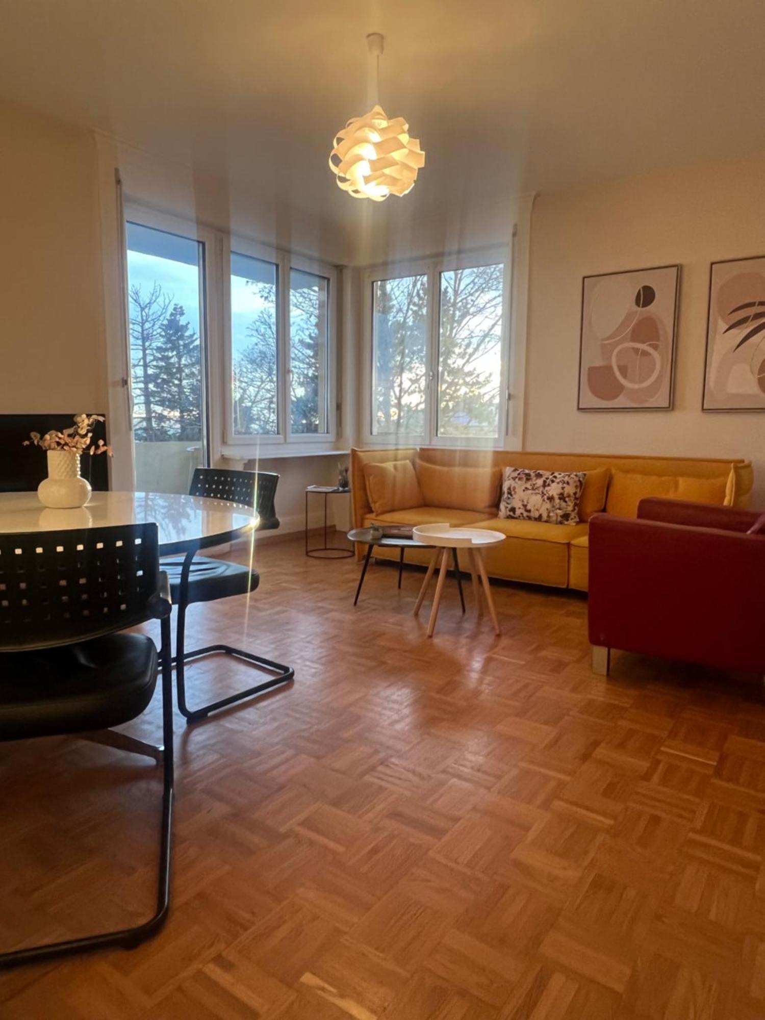 Alpes 54 Apartment Нюшател Екстериор снимка